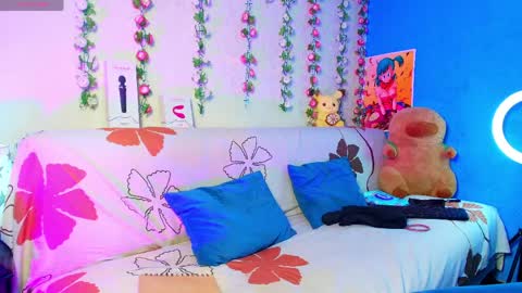 vicky_miller_05 online show from April 11, 2026, 7:29 pm