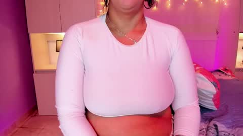 V I C K Y online show from January 23, 2025, 9:50 pm