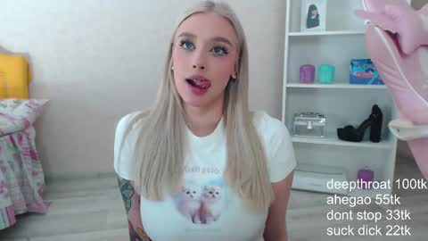 vickyfuckingdoll online show from February 19, 2025, 2:55 pm