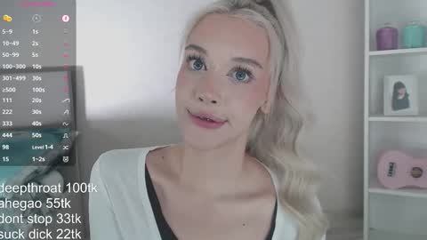 vickyfuckingdoll online show from October 12, 2025, 10:42 pm