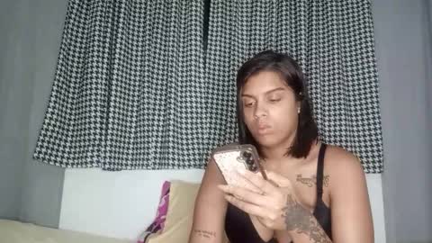 Snapshot of vickyhm22 chatting on November 27, 2025, 8:27 am vickyhm22 online show from November 27, 2025, 8:27 am