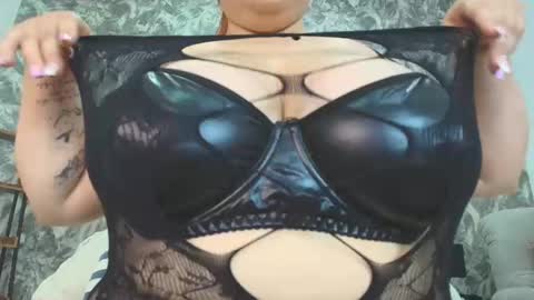 Victhoria red online show from March 4, 2026, 7:53 pm