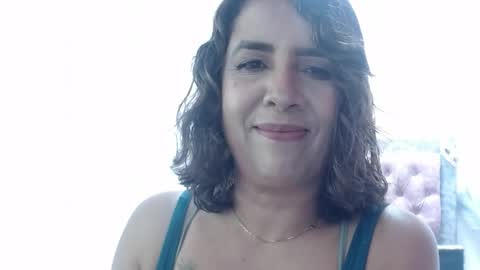 Snapshot of victoria25_meester chatting on May 13, 2026, 3:20 pm Hi guys Im victoria Be the one who can control me in PVT online show from May 13, 2026, 3:20 pm