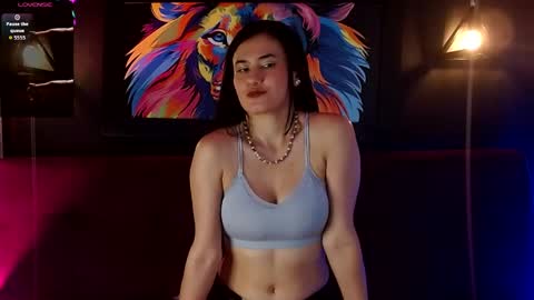victoria_1126 online show from June 6, 2026, 7:40 pm