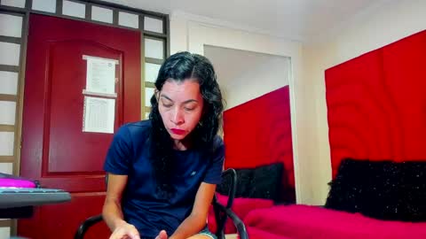 Snapshot of victoria__grey_ chatting on May 26, 2026, 8:16 pm Victoria grey online show from May 26, 2026, 8:16 pm