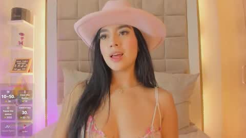 Victoria valentina  online show from January 14, 2026, 9:42 pm