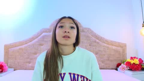 Snapshot of victoria_adams14 chatting on February 9, 2025, 12:19 pm Victoria for you online show from February 9, 2025, 12:19 pm