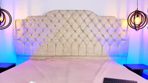 Snapshot of victoria_adams14 chatting on February 23, 2025, 1:53 pm Victoria for you online show from February 23, 2025, 1:53 pm
