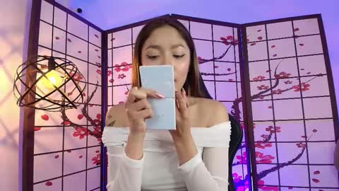 Snapshot of victoria_adams14 chatting on October 6, 2025, 3:04 am Victoria for you online show from October 6, 2025, 3:04 am