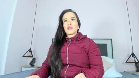 valentina online show from November 8, 2025, 11:32 am