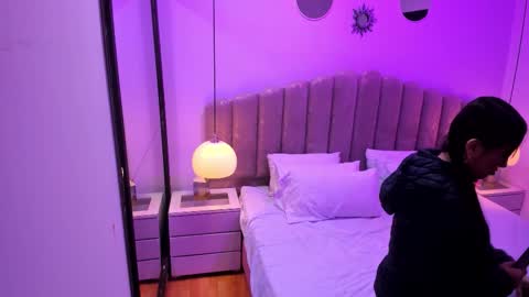 valentina online show from February 21, 2026, 12:06 pm