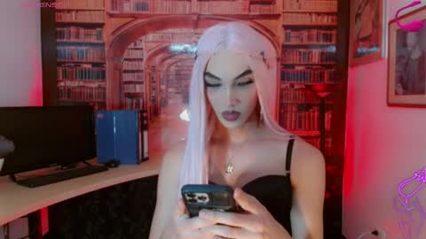 Victoria online show from May 19, 2026, 4:30 am