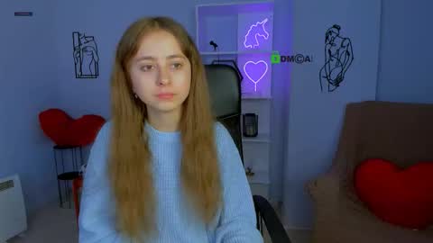 Victoria online show from October 13, 2025, 5:40 am