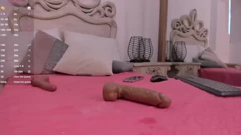 victoria  online show from March 3, 2025, 5:39 pm