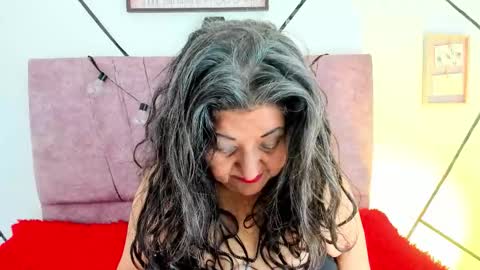 victoriaa_anderson_ online show from February 25, 2026, 8:51 pm