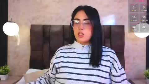 Snapshot of victoriaandrade chatting on June 11, 2026, 12:25 pm Victoria Andrade online show from June 11, 2026, 12:25 pm