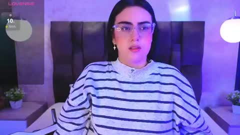 Snapshot of victoriaandrade chatting on June 13, 2026, 11:52 am Victoria Andrade online show from June 13, 2026, 11:52 am
