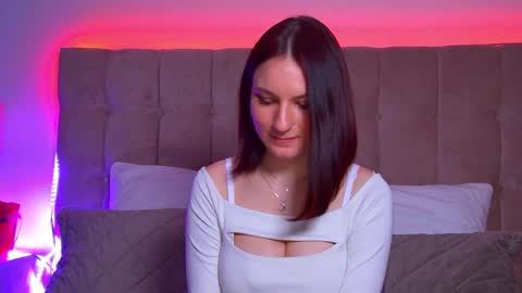 Victoria online show from January 21, 2025, 6:45 pm