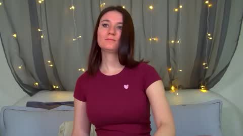 Victoria online show from November 17, 2025, 6:19 am