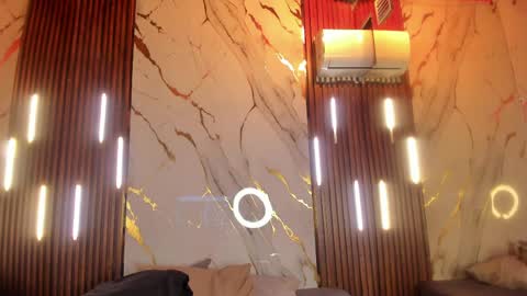 Victoria  online show from March 30, 2026, 8:54 pm