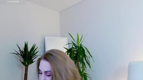 Miss V online show from March 14, 2026, 6:19 am