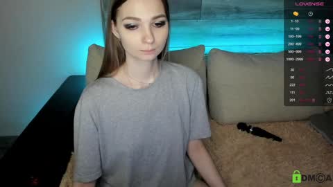 Victoria online show from December 6, 2024, 11:25 pm