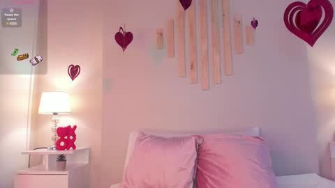 Victoria online show from February 11, 2025, 7:27 pm