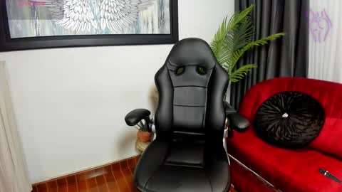 victoriapaker online show from February 4, 2026, 10:43 am