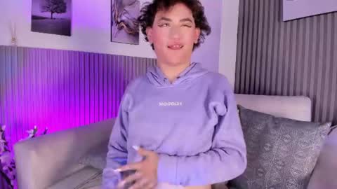 Snapshot of victoriastrom_ chatting on July 3, 2026, 7:53 pm victoriastrom online show from July 3, 2026, 7:53 pm