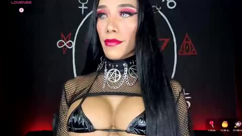 Victoria Vampire online show from April 17, 2026, 6:16 am