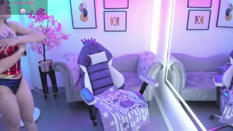Snapshot of victoriia_doll chatting on May 5, 2026, 12:24 pm Victoria. online show from May 5, 2026, 12:24 pm