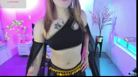 Snapshot of victoriia_doll chatting on May 28, 2026, 12:35 pm Victoria. online show from May 28, 2026, 12:35 pm