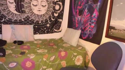 Snapshot of victorino_jhonson chatting on December 27, 2024, 12:12 pm Victorino Jhonson online show from December 27, 2024, 12:12 pm