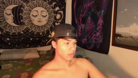 Snapshot of victorino_jhonson chatting on March 11, 2025, 8:09 am Victorino Jhonson online show from March 11, 2025, 8:09 am