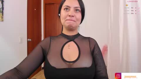 Snapshot of victoryyy__ chatting on March 11, 2025, 8:31 pm V I C T O R I A online show from March 11, 2025, 8:31 pm