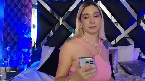 victtoria lee online show from May 16, 2026, 1:02 am