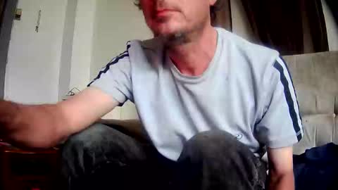 vids1977 online show from June 2, 2026, 11:51 pm
