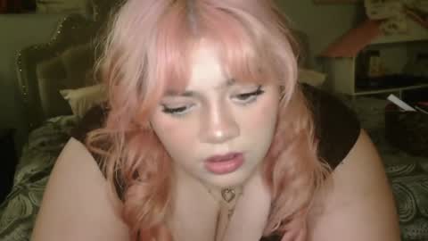 Snapshot of viennavisabelle chatting on May 21, 2026, 6:20 am viennavisabelle online show from May 21, 2026, 6:20 am