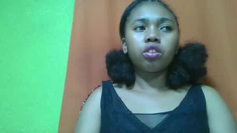 Snapshot of vierge28430 chatting on May 11, 2026, 6:38 pm vierge28430 online show from May 11, 2026, 6:38 pm