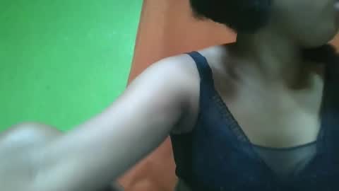 Snapshot of vierge28430 chatting on May 13, 2026, 7:00 pm vierge28430 online show from May 13, 2026, 7:00 pm
