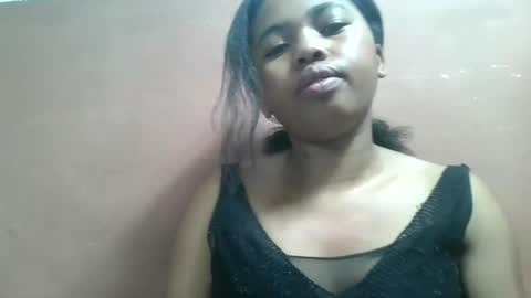 Snapshot of vierge28430 chatting on July 17, 2026, 2:51 am vierge28430 online show from July 17, 2026, 2:51 am