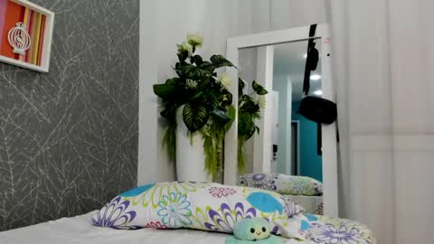 Snapshot of viictoriiasaenz chatting on May 24, 2026, 5:56 am viictoriiasaenz online show from May 24, 2026, 5:56 am