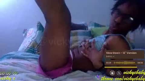 Snapshot of viiickyyy chatting on January 31, 2025, 1:33 am Vicky C Vicky V - Vicky C Baby Baby Vee - Schoolgurl V - V the Qween of Edging - Miss Vicky if U Nasty online show from January 31, 2025, 1:33 am
