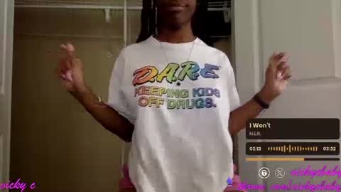 Snapshot of viiickyyy chatting on February 13, 2025, 4:17 pm Vicky C Vicky V - Vicky C Baby Baby Vee - Schoolgurl V - V the Qween of Edging - Miss Vicky if U Nasty online show from February 13, 2025, 4:17 pm