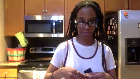 Snapshot of viiickyyy chatting on September 9, 2025, 12:10 am Vicky C Vicky V - Vicky C Baby Baby Vee - Schoolgurl V - V the Qween of Edging - Miss Vicky if U Nasty online show from September 9, 2025, 12:10 am