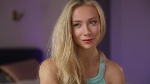 vika54784 online show from October 24, 2025, 4:20 am