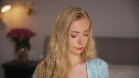 Snapshot of vika54784 chatting on May 18, 2026, 4:40 am vika54784 online show from May 18, 2026, 4:40 am