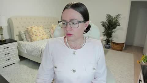 Ukrainian-woman online show from March 25, 2026, 11:38 am