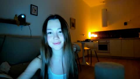 Vika   online show from October 19, 2025, 9:37 pm