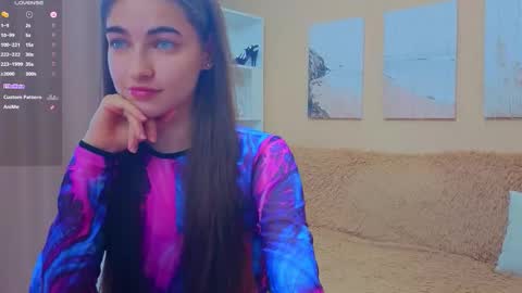 vikiberry online show from March 7, 2026, 6:21 am